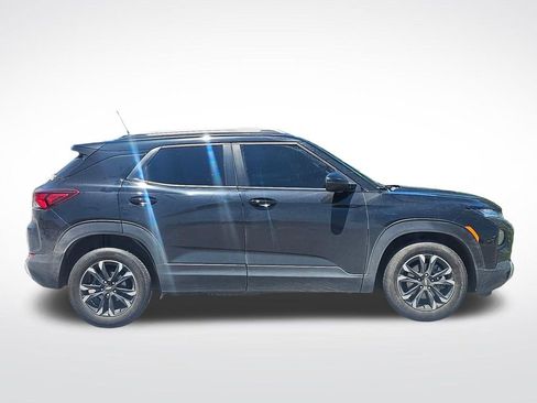 Used 2023 Chevrolet TrailBlazer LT w/ Convenience Package FWD image 11