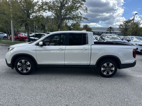 Used 2017 Honda Ridgeline RTL-T image 3