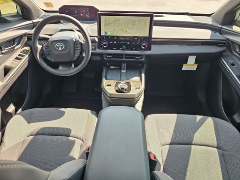 Used 2026 Toyota bZ AWD/4WD image 15