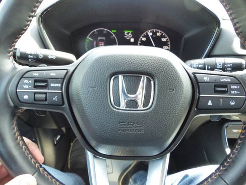 Used 2025 Honda CR-V Sport image 26