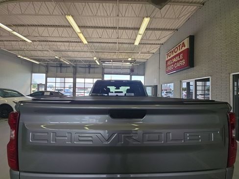 Used 2024 Chevrolet Silverado 1500 Custom RWD image 5