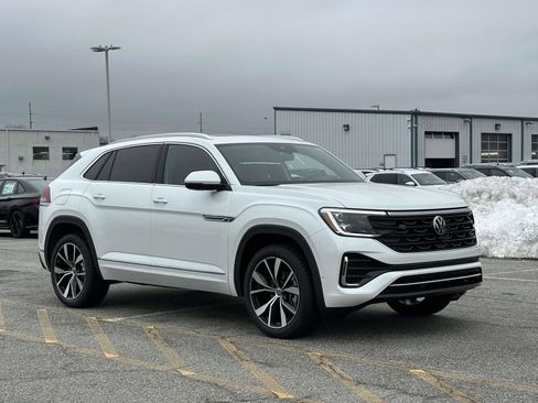 New 2026 Volkswagen Atlas Cross Sport SEL Premium R-Line image 8