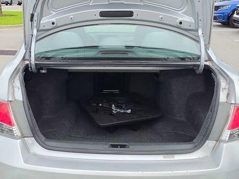 Used 2009 Honda Accord LX-P image 6