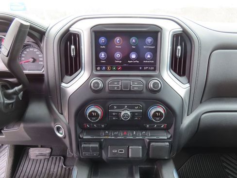 Used 2019 Chevrolet Silverado 1500 LTZ image 20
