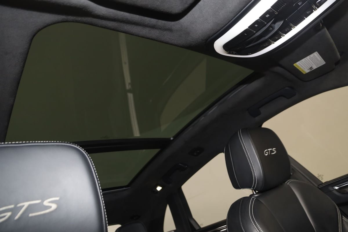 Used 2023 Porsche Macan GTS w/ GTS Sport Package AWD/4WD image 12