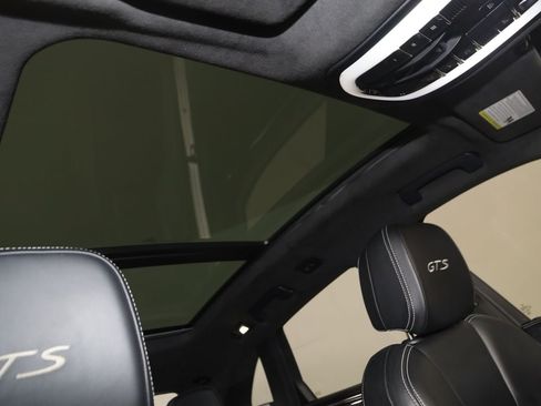 Used 2023 Porsche Macan GTS w/ GTS Sport Package AWD/4WD image 12