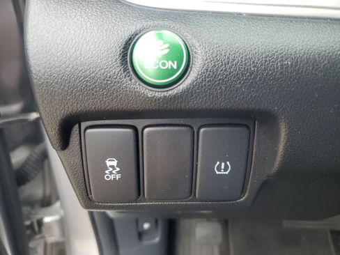 Used 2016 Honda CR-V LX image 19