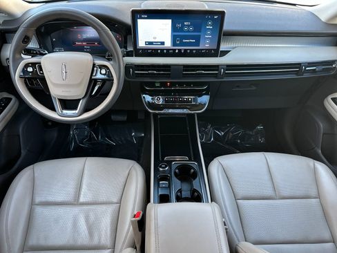 Used 2023 Lincoln Corsair FWD w/ Equipment Group 101A image 15