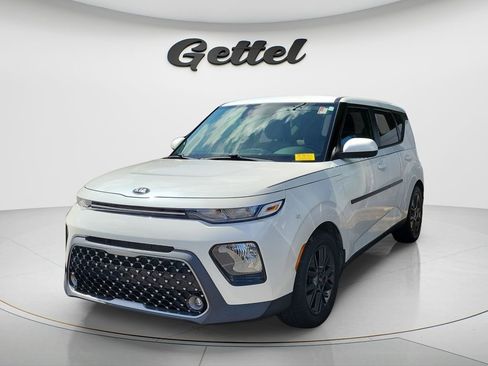 Used 2021 Kia Soul EX FWD image 2
