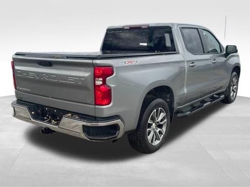 Used 2024 Chevrolet Silverado 1500 LT AWD/4WD image 3