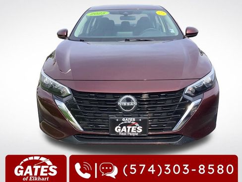 Used 2025 Nissan Sentra SV FWD image 2