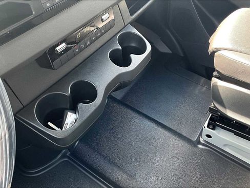 New 2025 Mercedes-Benz Sprinter 2500 image 7