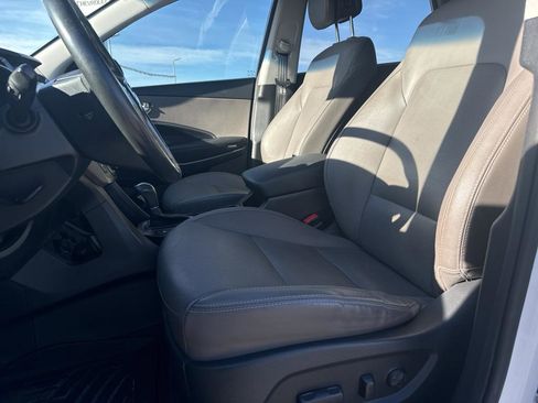 Used 2019 Hyundai Santa Fe XL image 11