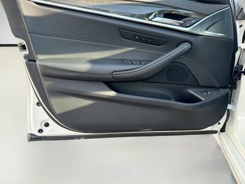 Used 2019 BMW 540i xDrive w/ Convenience Package image 22