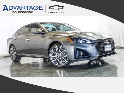 Used 2024 Nissan Altima 2.5 SL AWD/4WD image 1