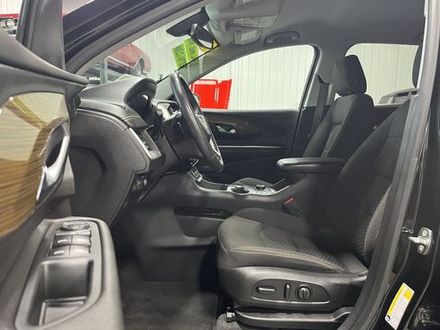 Used 2019 GMC Terrain SLE w/ Driver Convenience Package AWD/4WD image 13