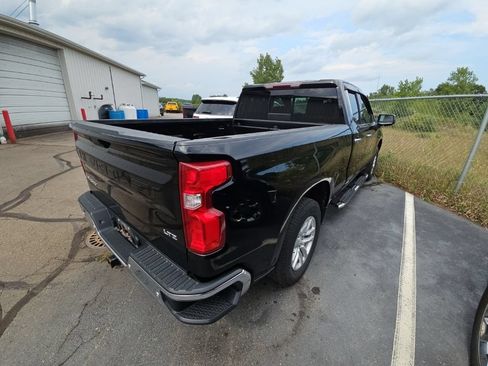 Used 2019 Chevrolet Silverado 1500 LTZ w/ LTZ Plus Package AWD/4WD image 6