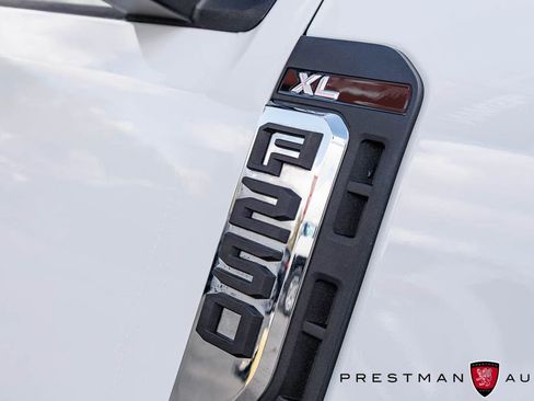 Used 2024 Ford F250 XL w/ XL Chrome Package RWD image 14