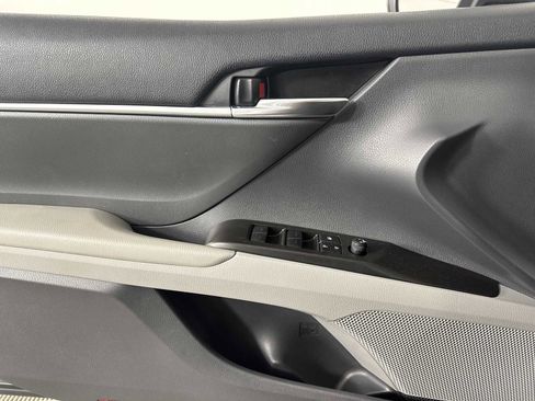 Used 2023 Toyota Camry SE image 22