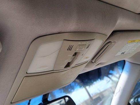 Used 2010 Nissan Murano LE w/ Navigation Pkg AWD/4WD image 15