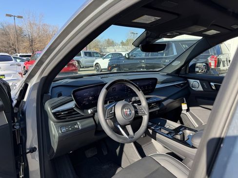 New 2026 Buick Enclave Avenir w/ Super Cruise Package image 11