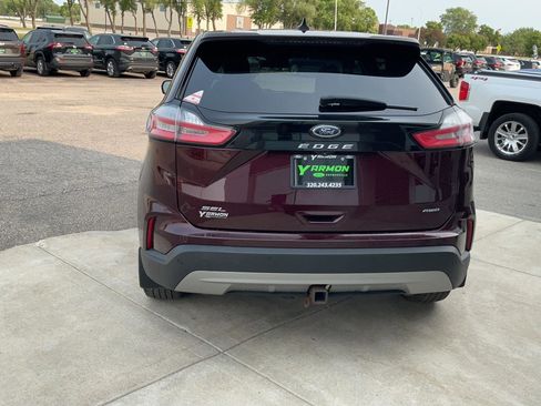 Used 2021 Ford Edge SEL image 4