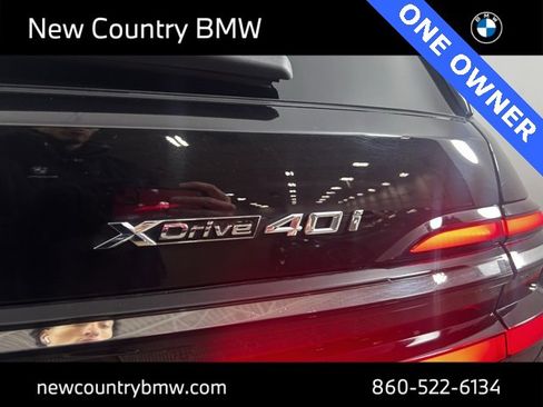 Used 2023 BMW X7 xDrive40i w/ M Sport Package image 11