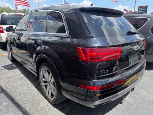 Used 2017 Audi Q7 3.0T Prestige AWD/4WD image 3