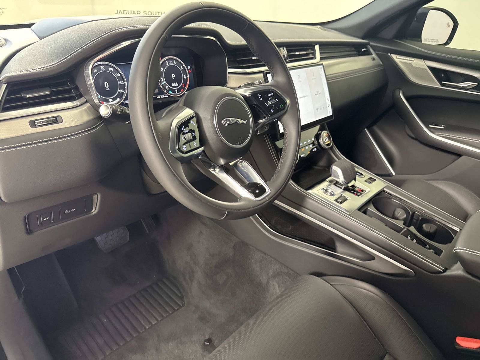 New 2026 Jaguar F-PACE R-Dynamic S AWD/4WD image 22