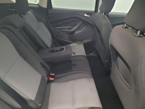 Used 2018 Ford Escape SE w/ Ford Safe & Smart Package image 19