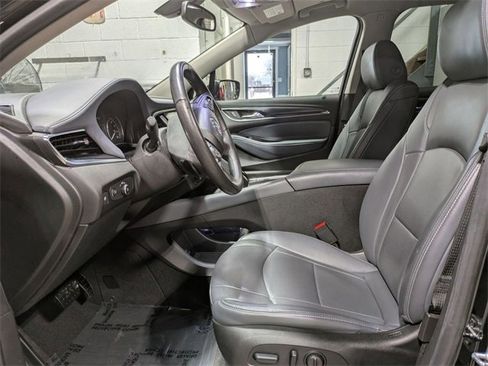 Certified 2019 Buick Enclave Essence image 11