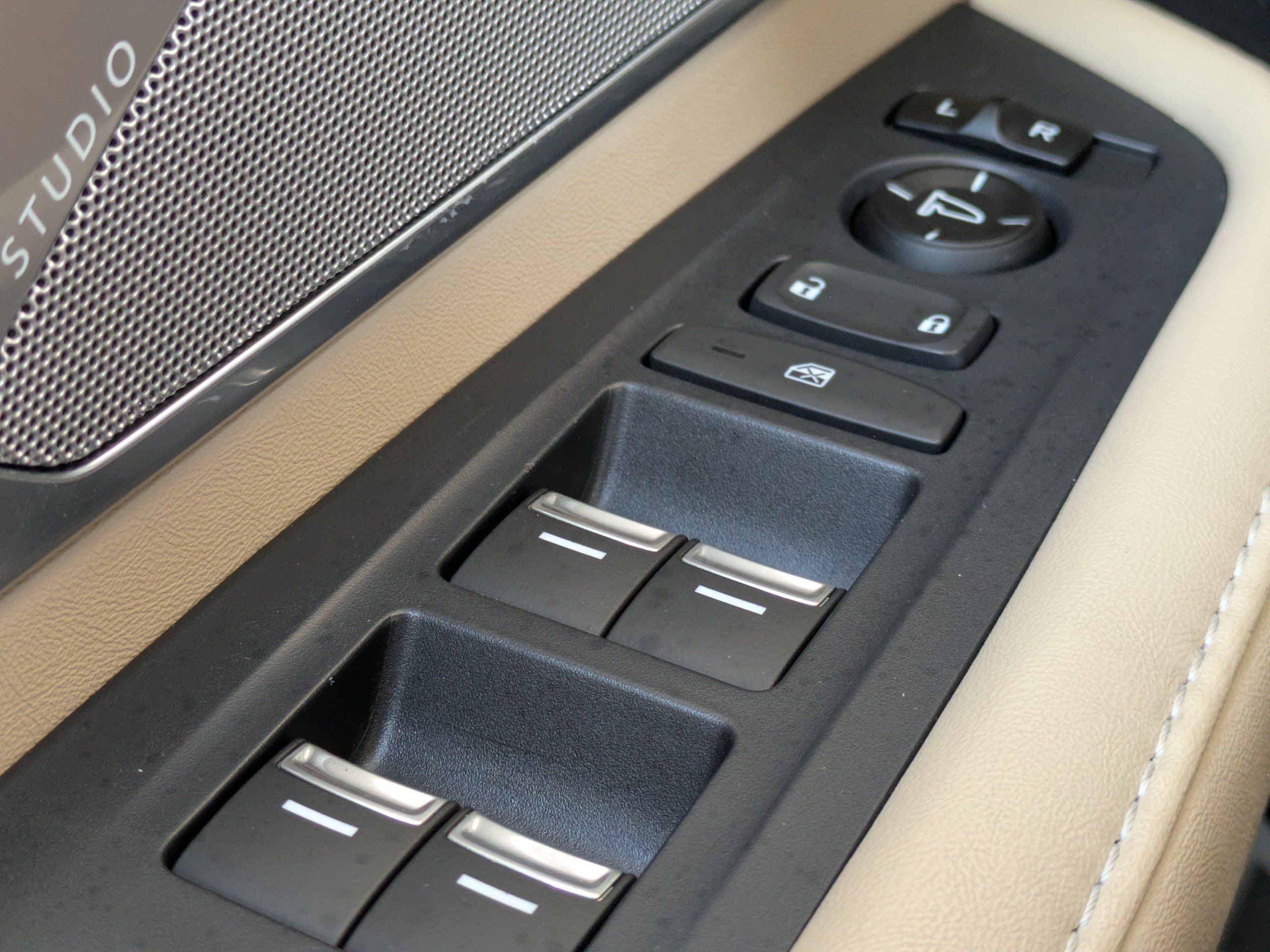 Used 2021 Acura RDX w/ Technology Package FWD image 23