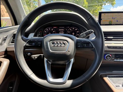 Used 2019 Audi Q7 3.0T Prestige AWD/4WD image 37