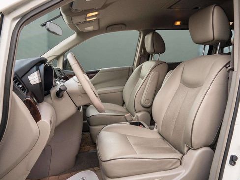 Used 2015 Nissan Quest Platinum image 5