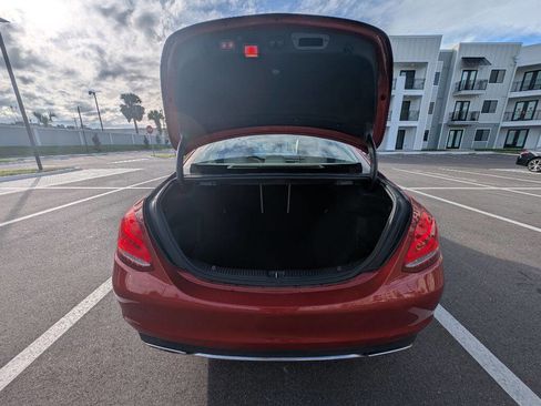 Used 2018 Mercedes-Benz C 300 Sedan image 12