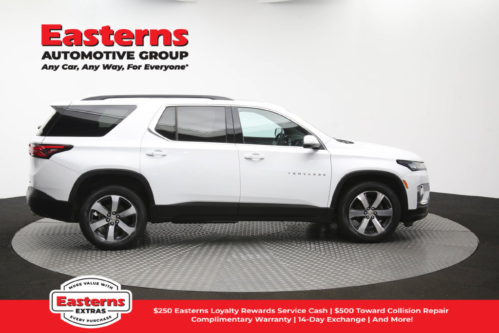 Used 2023 Chevrolet Traverse LT w/ LT Premium Package AWD/4WD image 50