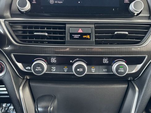 Used 2022 Honda Accord Sport image 15