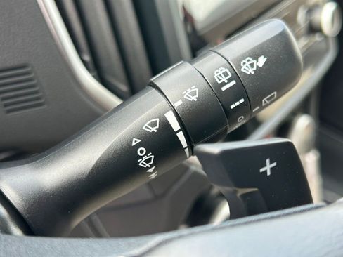 Used 2023 Subaru Forester Limited image 77