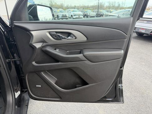 Used 2019 Chevrolet Traverse LT w/ LT Premium Package image 25
