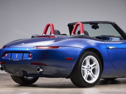 Used 2002 BMW Z8 image 21