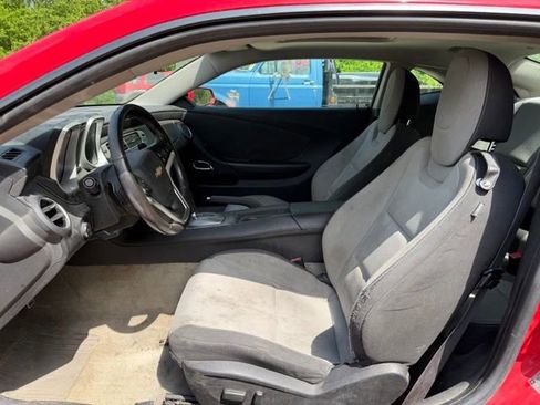 Used 2013 Chevrolet Camaro LT RWD image 7