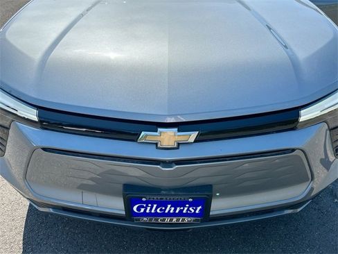 New 2025 Chevrolet Blazer EV LT image 29