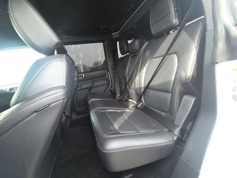 Certified 2025 Ford Bronco Outer Banks image 19