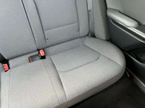 Used 2025 Kia K4 LXS image 38