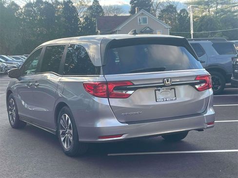 Certified 2023 Honda Odyssey EX-L image 7
