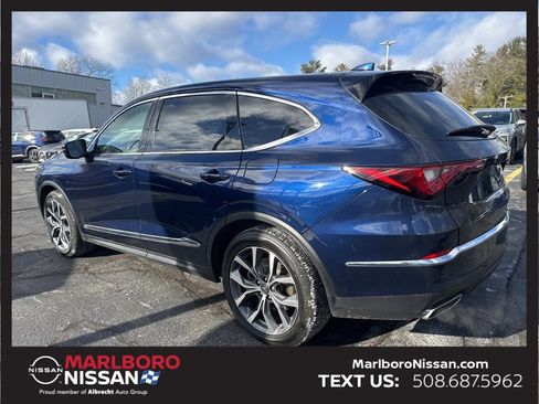 Used 2023 Acura MDX SH-AWD w/ Technology Package image 5