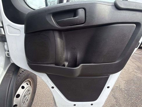 Used 2023 RAM ProMaster 2500 image 16