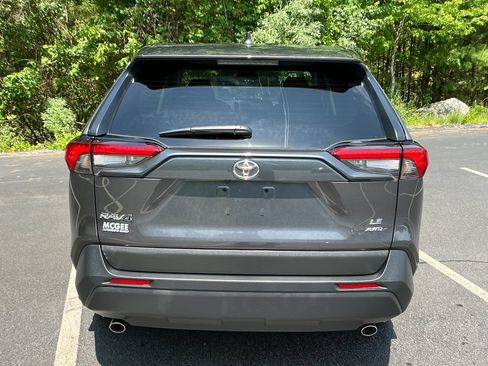 Certified 2024 Toyota RAV4 LE AWD/4WD image 4