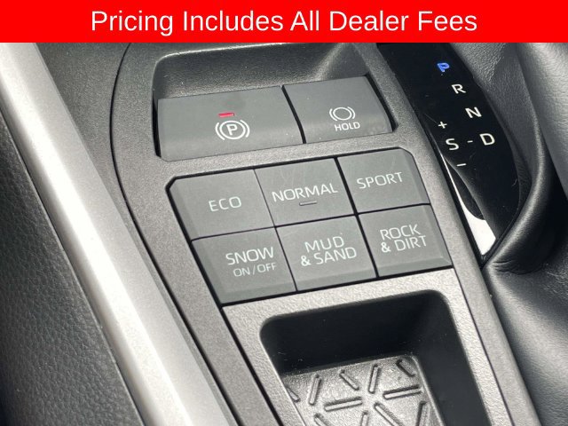 Used 2023 Toyota RAV4 XLE Premium AWD/4WD image 31