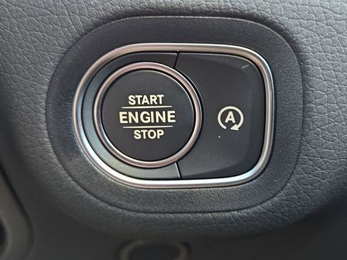 New 2025 Mercedes-Benz GLE 350 4MATIC image 12